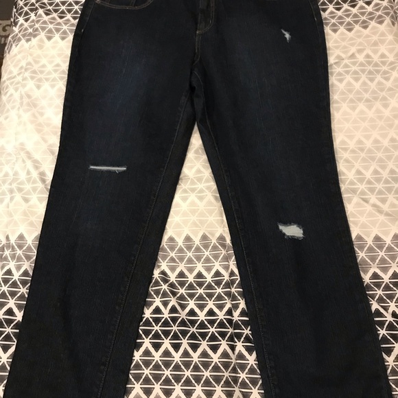 Jeans - Picture 3 of 4